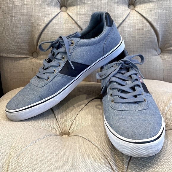 Men’s Vans/LEVIS TURNER SLUB CHAMBRAY Sneakers - Picture 1 of 9